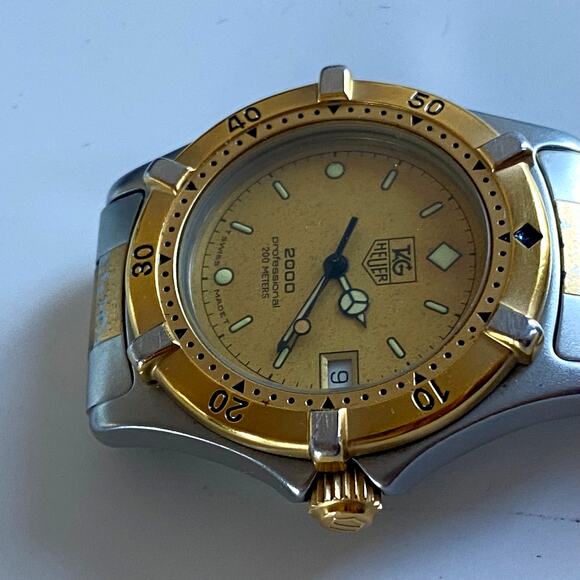 Tag Heuer 2000 Series Two-Tone Men’s Quartz Watch – 36.9mm – 7” Bracelet - Picture 6 of 14